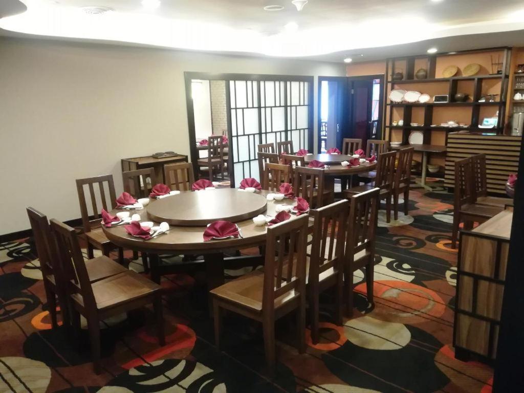 Tanahmas The Sibu Hotel Buitenkant foto