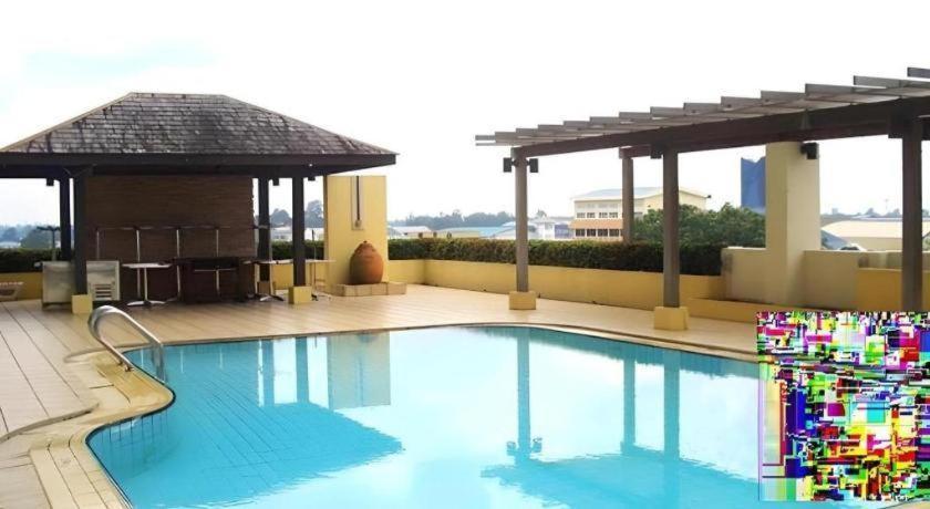 Tanahmas The Sibu Hotel Buitenkant foto