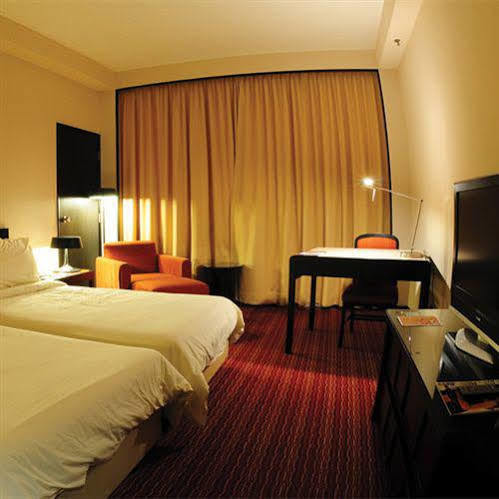 Tanahmas The Sibu Hotel Buitenkant foto